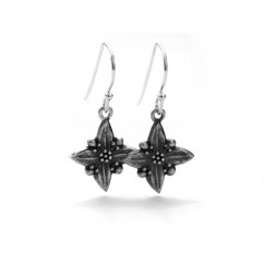 RSJ_GCT_airventflowerdangleearrings_web_bw